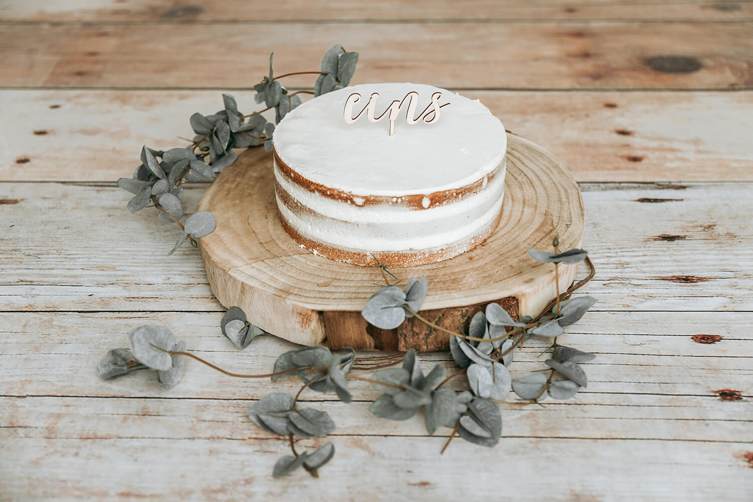 torte sahne pur creme happy birthday Bildgefühle,Odenwald,Fotografie,Fotograf,Fotografin,Fotografieren,Bilder,Fotos,Fotostudio,Studio,Shooting,Babyfotografie,Babyfotos,Newborn,Baby,Neugeborenenfotografie,Kinder,Kinderfotos,Kinderfotografie,Familie,Familienfotos,Familienfotografie,Babybauch,Babybauchshooting,Portraits,Paarfotografie,Couple,Paare,Pärchen,MeTime,Frauenfotografie,Familienfotografin,Natürliche Fotos,CakeSmash,Geburtstagsshooting,Erster Geburtstag,1.Geburtstag,Schau mal wie ich wachse,SMWIW,First Shooting,Coaching für Fotografen,Business,Coaching,Businessguide,Videografie,Mentoring für Fotografen,1:1 Coaching,Fotografenbusiness,Erinnerungsfilm,Familienfilm,Homestory,zu Hause,Natur,Outdoor,Boho,Herbst,Frühling,Sommer,Winter,Höchst im Odenwald,Sandbach,Darmstadt,Aschaffenburg,Erbach,Michelstadt,Wörth am Main,Obernburg,Miltenberg,Breuberg,Dieburg,Reinheim,Reichelsheim,Groß-Umstadt,Brensbach,Otzberg,Frankfurt,Mannheim,Heidelberg, Shootinghaus, Shootinghaus am Wald, Shootinggarten